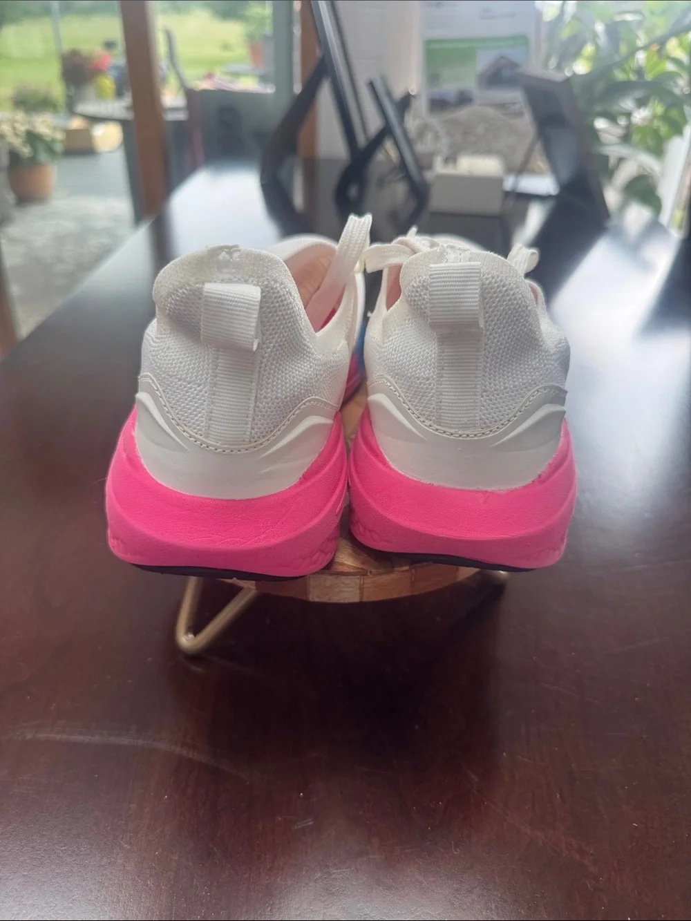 Avia women tennis